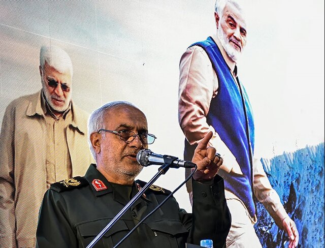 «عاطفه» چهرهِ پر هیبت آن مرد سپاهی