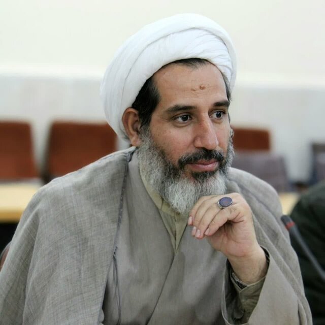 خدای عالم ترنم عشق خود را در محبت مادر بخشید خدای عالم ترنم عشق خود را در محبت مادر بخشید