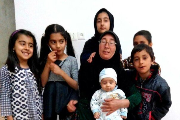 ۵ نگین از معدن مادران فیروزهای