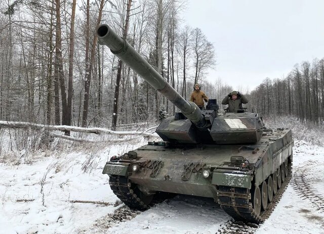 کمبود قطعات، تانک‌های آلمانی را در اوکراین زمین‌گیر کرده است