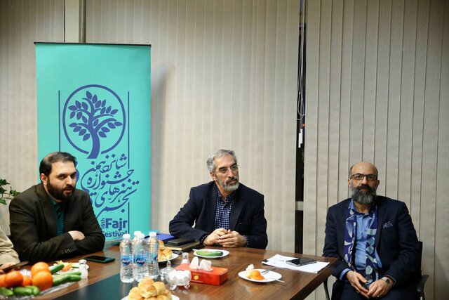 پیشنهاد راهاندازی شورای برگزاری جشنوارههای فجر پیشنهاد راهاندازی شورای برگزاری جشنوارههای فجر