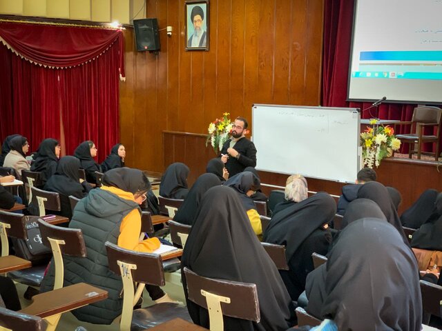 دوره «آشنایی با رویکرد هیجانمدار» برگزار شد
