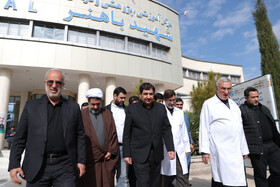 عیادت محمد مخبر معاون اول رئیس‌جمهور از مجروحان حادثه تروریستی کرمان