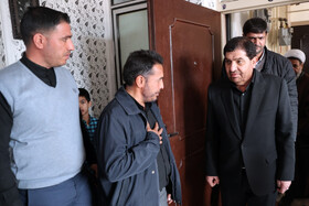 دیدار محمد مخبر معاون اول رئیس‌جمهور با خانواده شهدای حادثه تروریستی کرمان