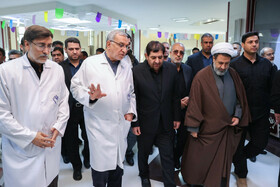 عیادت محمد مخبر معاون اول رئیس‌جمهور از مجروحان حادثه تروریستی کرمان