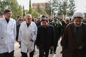 عیادت محمد مخبر معاون اول رئیس‌جمهور از مجروحان حادثه تروریستی کرمان