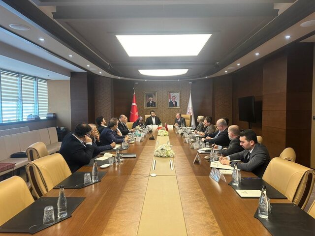 خیز ایران و ترکیه برای رسیدن به هدفگذاری تجارت ۳۰ میلیارد دلاری