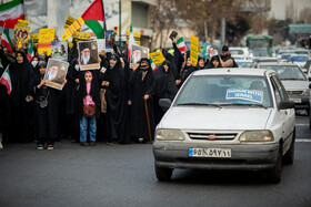 راهپیمایی نمازگزاران جمعه در محکومیت انفجار تروریستی کرمان در حاشیه نمازجمعه تهران - ۱۵ دی ماه