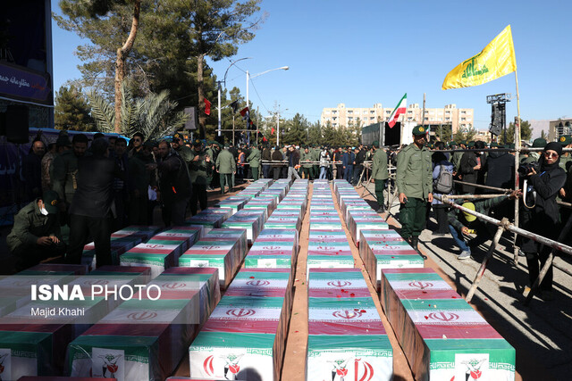 تعداد شهدای دانشآموز کرمان به ۲۳ تن رسید/ بیش از ۲۰ دانشآموز بستری هستند تعداد شهدای دانشآموز کرمان به ۲۳ تن رسید/ بیش از ۲۰ دانشآموز بستری هستند