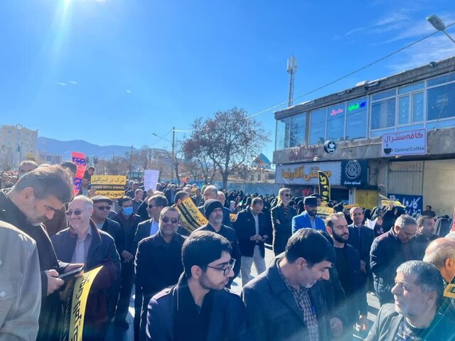 مردم اراک در محکومیت فاجعه تروریستی کرمان راهپیمایی کردند