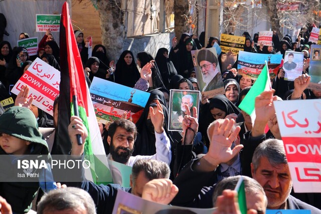 راهپیمایی مردم یاسوج در محکومیت حادثه تروریستی کرمان