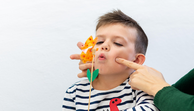 روشهای آموزش کلمات به کودکان زیر دو سال