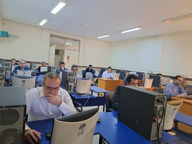 برگزاری آزمون الکترونیکی ارتقاء و انتصاب به مشاغل مدیر و معاون مدیریت شعب بانک رفاه در ۲۲ استان