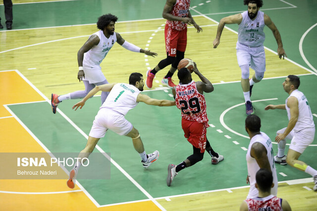ادامه باختهای مهرام در لیگ بسکتبال/ پیروزیهای سریالی مدافع قهرمانی ادامه باختهای مهرام در لیگ بسکتبال/ پیروزیهای سریالی مدافع قهرمانی