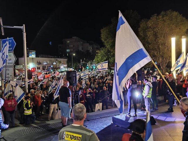 تظاهرات بزرگ در حیفا و تل‌آویو؛ صهیونیست‌ها خواستار استعفای نتانیاهو شدند