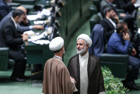 مجتبی ذوالنور نماینده مردم قم و نایب رئیس مجلس شورای اسلامی در صحن علنی مجلس شورای اسلامی- ۱۷ دی