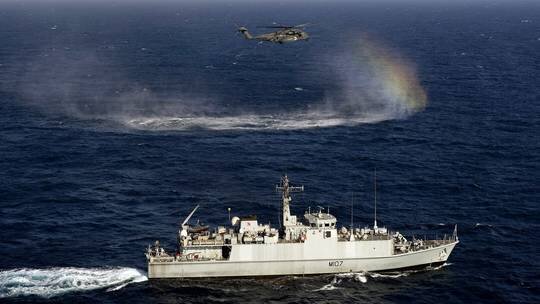 فرمانده سابق ناتو: ترکیه باید اجازه دهد کشتی‌های جنگی از دریای سیاه عبور کنند