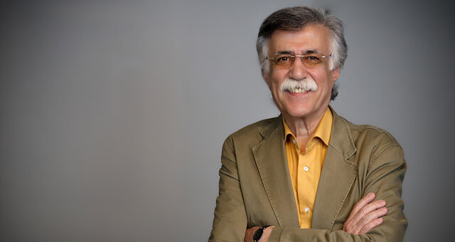 وقتی بقیه فوتبال بازی میکنند، اینها ساز میزنند!