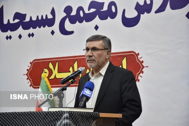 مجامع بسیج برای حل مسائل کشور راهکار بدهند