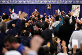 دیدار هزاران نفر از مردم قم با رهبر معظم انقلاب