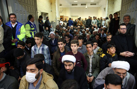 دیدار هزاران نفر از مردم قم با رهبر معظم انقلاب