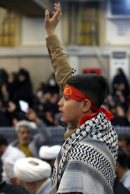 دیدار هزاران نفر از مردم قم با رهبر معظم انقلاب