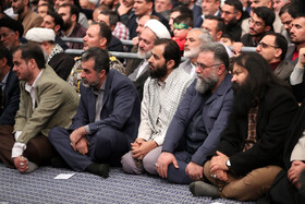 دیدار هزاران نفر از مردم قم با رهبر معظم انقلاب