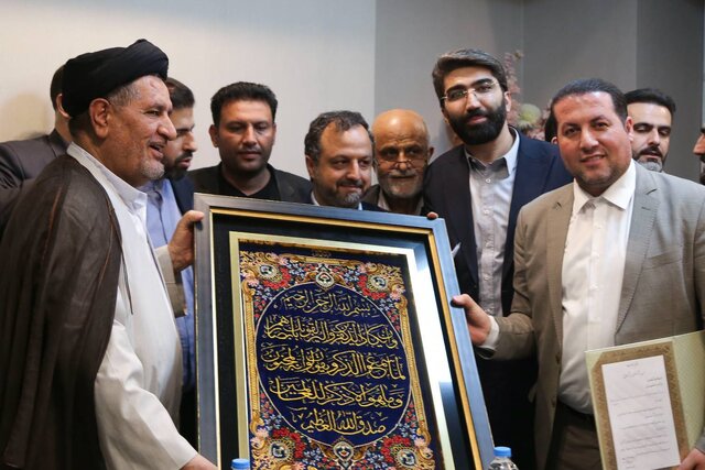 خاکروبهها را زیر فرش پنهان نمیکنیم/ چای دبش پول ارز گرفته شده را پرداخت کرد