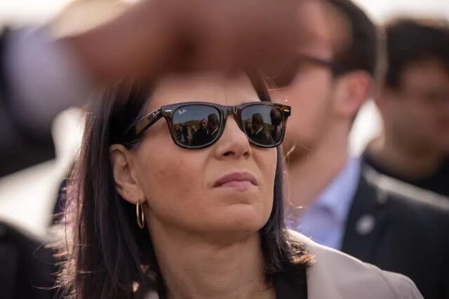 «آنالنا بربوک» وزیر خارجه آلمان برلین: اسرائیل کمک به غزه را آزاد کند؛ بهانهتراشی بس است