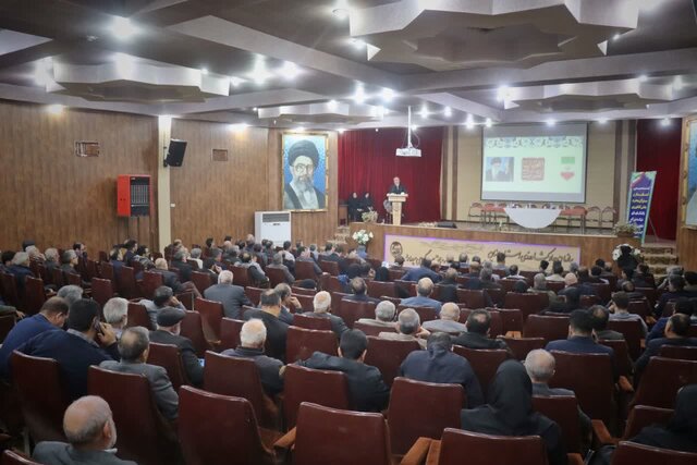 کشاورزان همیشه حضوری گسترده در انتخابات بعد انقلاب داشتند کشاورزان همیشه حضوری گسترده در انتخابات بعد انقلاب داشتند