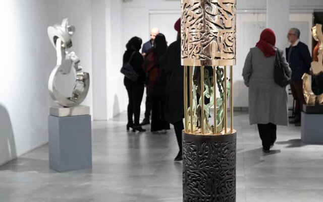 روایت مجسمهسازی با چندین عشق