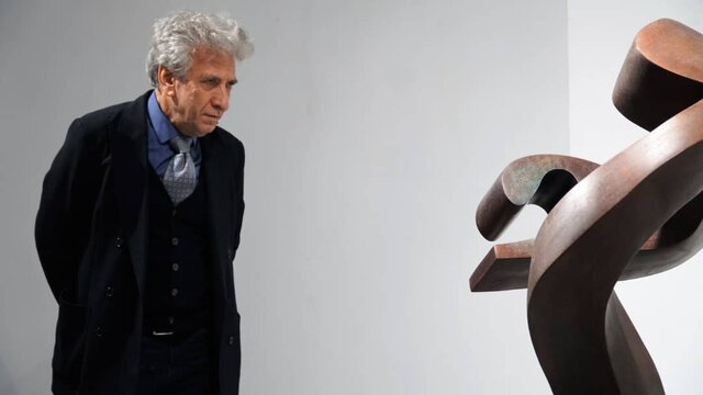 روایت مجسمهسازی با چندین عشق