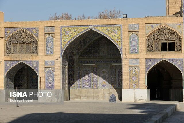 بازسازی ۸۴ باب از مساجد شهری و روستایی لرستان