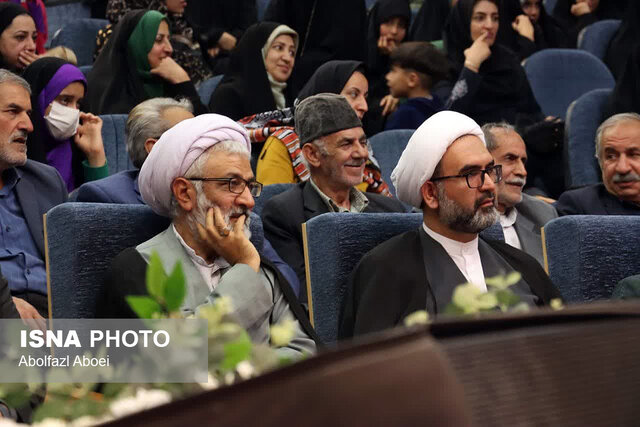 برگزیدگان جشنواره منطقهای شعر «سرباز وطن» در مهریز یزد معرفی شدند