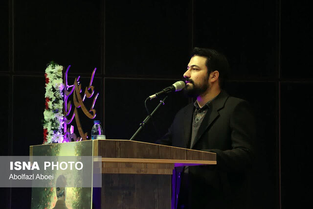 برگزیدگان جشنواره منطقهای شعر «سرباز وطن» در مهریز یزد معرفی شدند