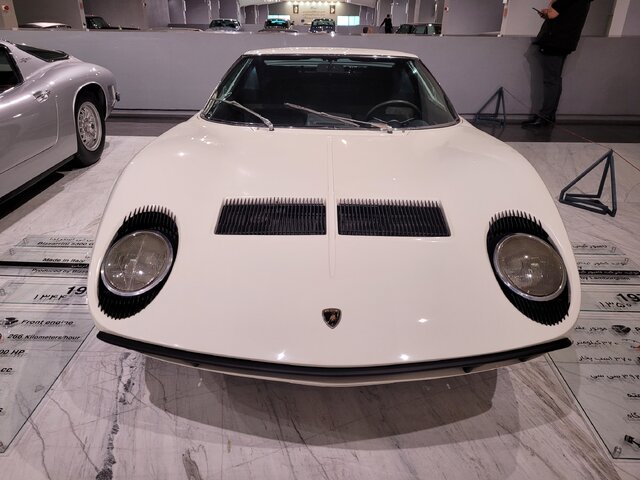 خودروهای تاریخی چگونه مرمت میشوند؟