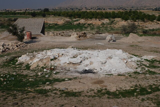 مرمت پل ساسانی با سیمان!