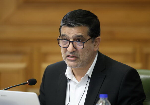 تذکر عضو شورای شهر درباره حادثه پله برقی میدان میوه وترهبار/ پله برقی درپوش نداشت تذکر عضو شورای شهر درباره حادثه پله برقی میدان میوه وترهبار/ پله برقی درپوش نداشت