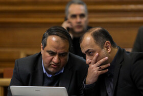 میثم مظفر و احمد صادقی در نشست ارائه لایحه بودجه سال ۱۴۰۳ شهرداری تهران
