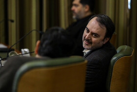 مهدی پیرهادی، عضو شواری شهر تهران در نشست ارائه لایحه بودجه سال ۱۴۰۳ شهرداری تهران