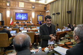 مهدی عباسی، عضو شواری شهر تهران در نشست ارائه لایحه بودجه سال ۱۴۰۳ شهرداری تهران