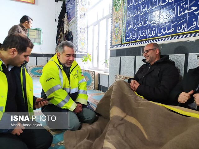 اسکان ۱۸۰ مسافر در برف مانده در مسجد محمد رسول الله(ص)