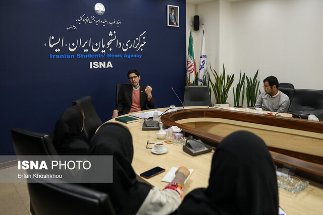 قهرمانپروری؛ رویکرد اعطای جوایز علمی/از سختگیری علمی در مدارس تا دیدن کارتون پروفسور بالتازار