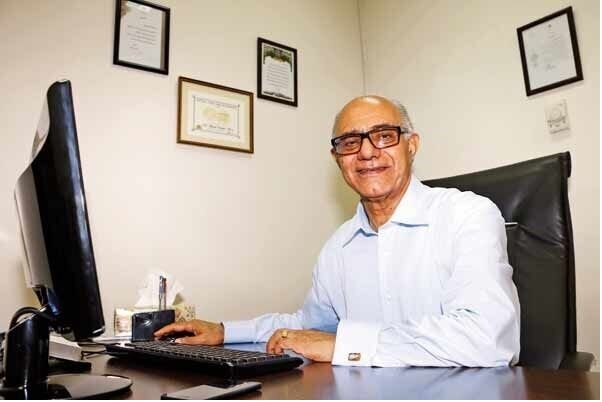 برپایی جلسه نقد و نظر کتاب زندگینامه علمی پدر علمشناسی ایران