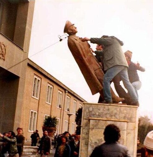 عاقبت فرارهای پهلوی