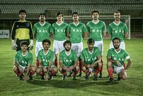 بازیگران «پرویز خان» در یک قاب فوتبالی