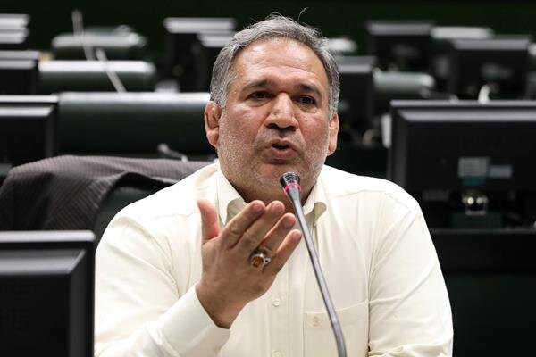 حسینی: باید حل مشکلات اقتصادی در اولویت حکمرانی و مجلس دوازدهم باشد حسینی: باید حل مشکلات اقتصادی در اولویت حکمرانی و مجلس دوازدهم باشد