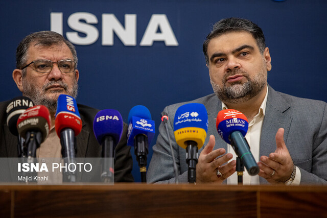 رسولی: در مورد سرلیستی قالیباف مصمم هستیم/روحالامینی: نظارت بر عملکرد نمایندگان، مستمر است رسولی: در مورد سرلیستی قالیباف مصمم هستیم/روحالامینی: نظارت بر عملکرد نمایندگان، مستمر است