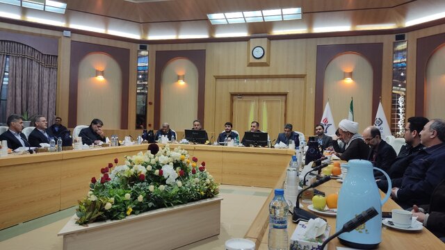 تجربیات خودکفایی مجموعههای کارگری «روایتگری» شود