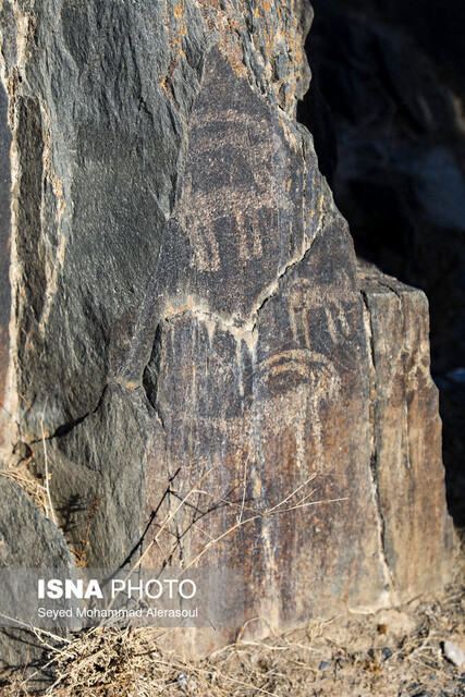 چرا انسان به نقاشی و سنگنگاره روی آورد؟